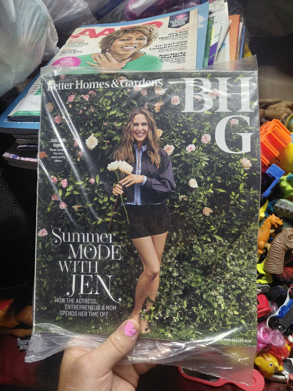 better homes & gardens Bhg summer mode with jen july/august 2026